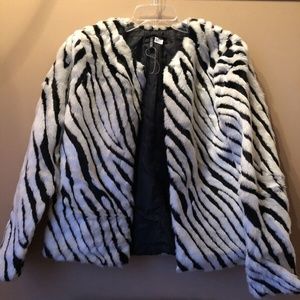 Divided By H&M Black/White Animal Print Faux Fur Jacket 12